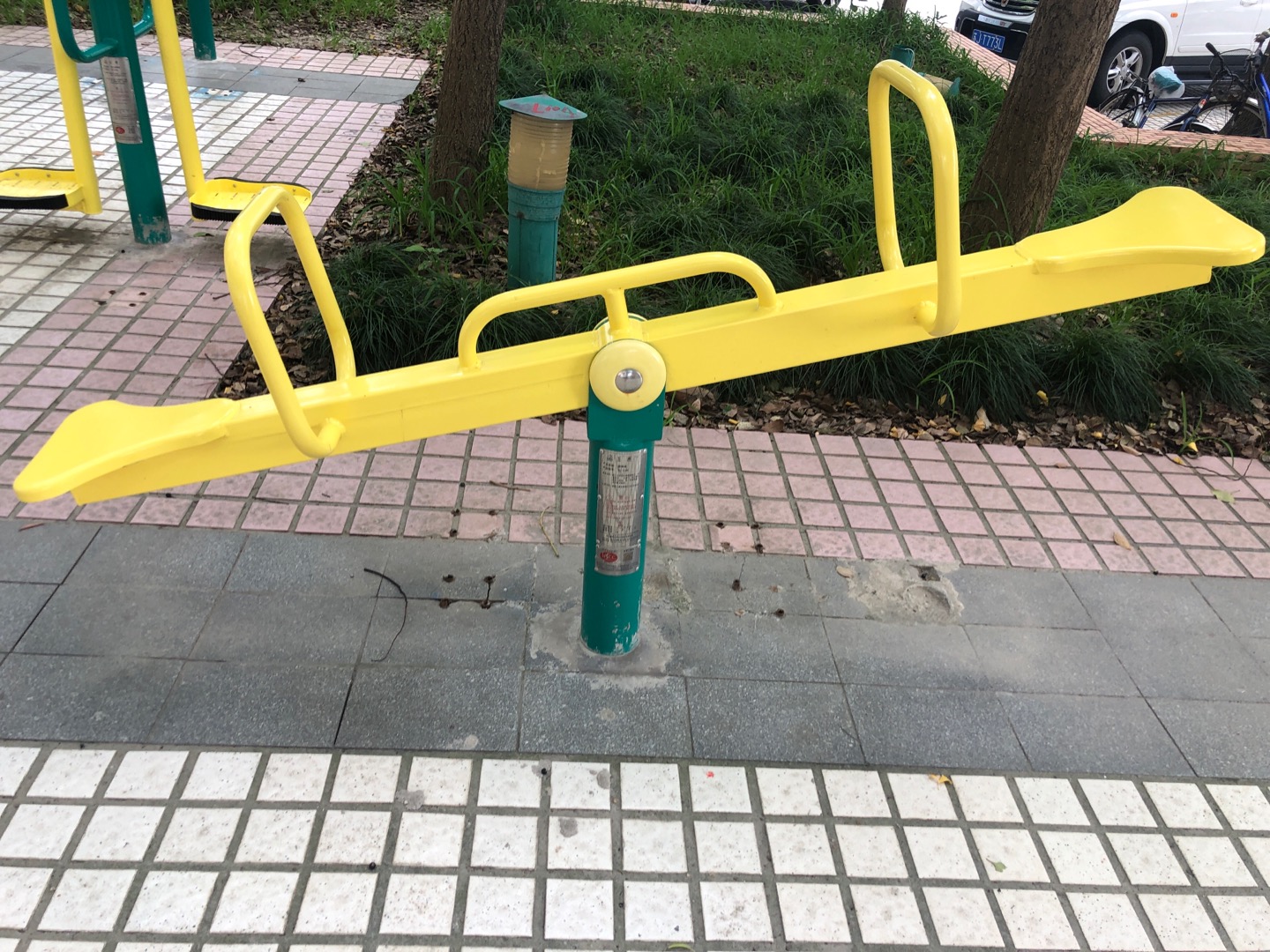 蹺蹺板