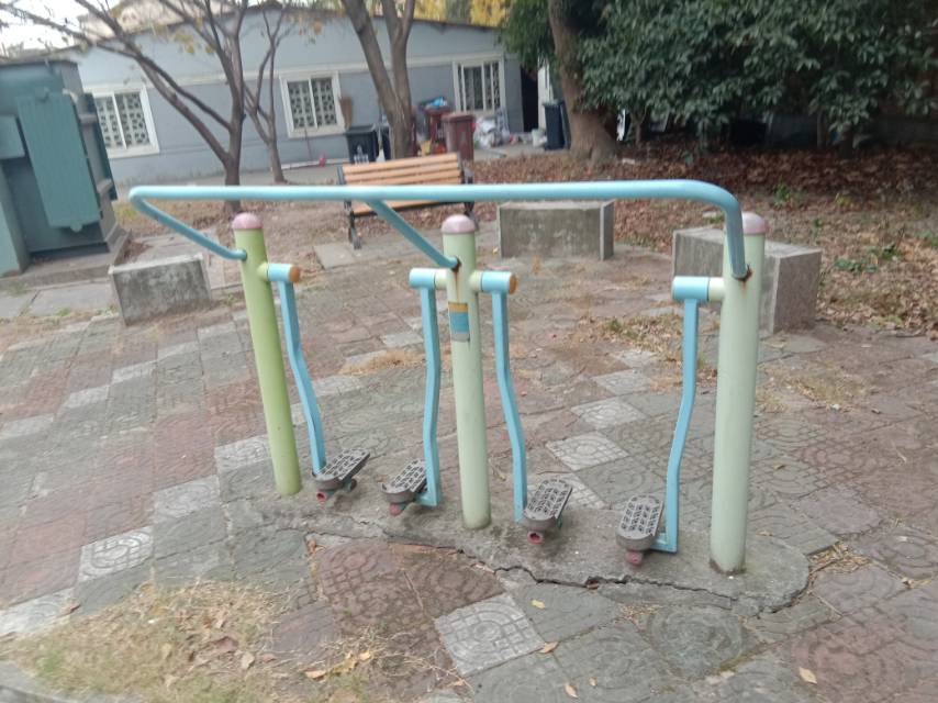 太空漫步器