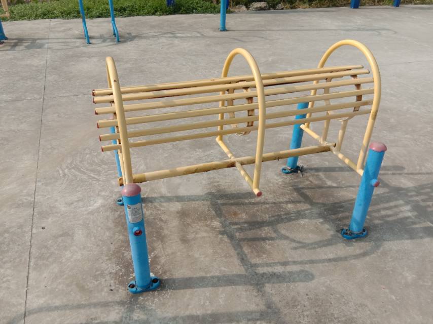 伸腰器