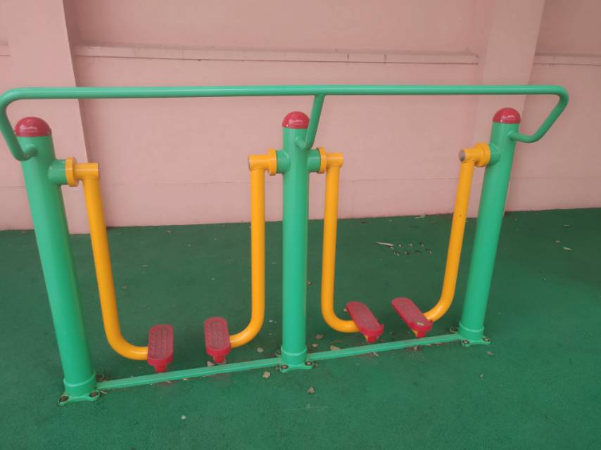 兩聯(lián)漫步機