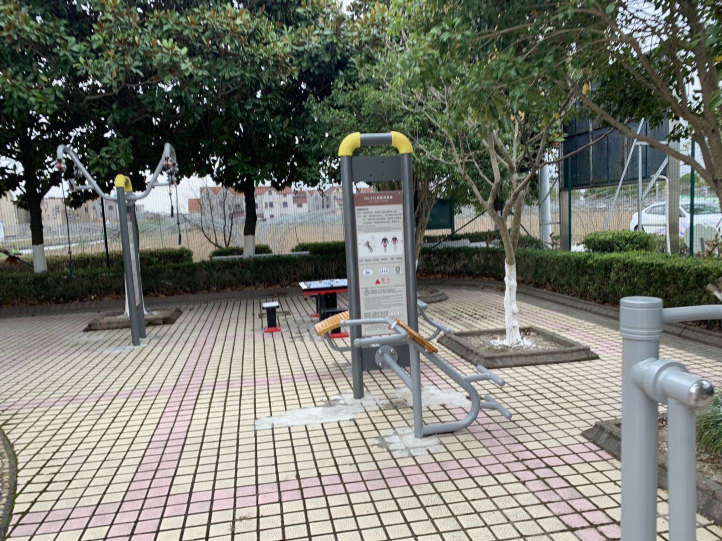 背肌訓練器