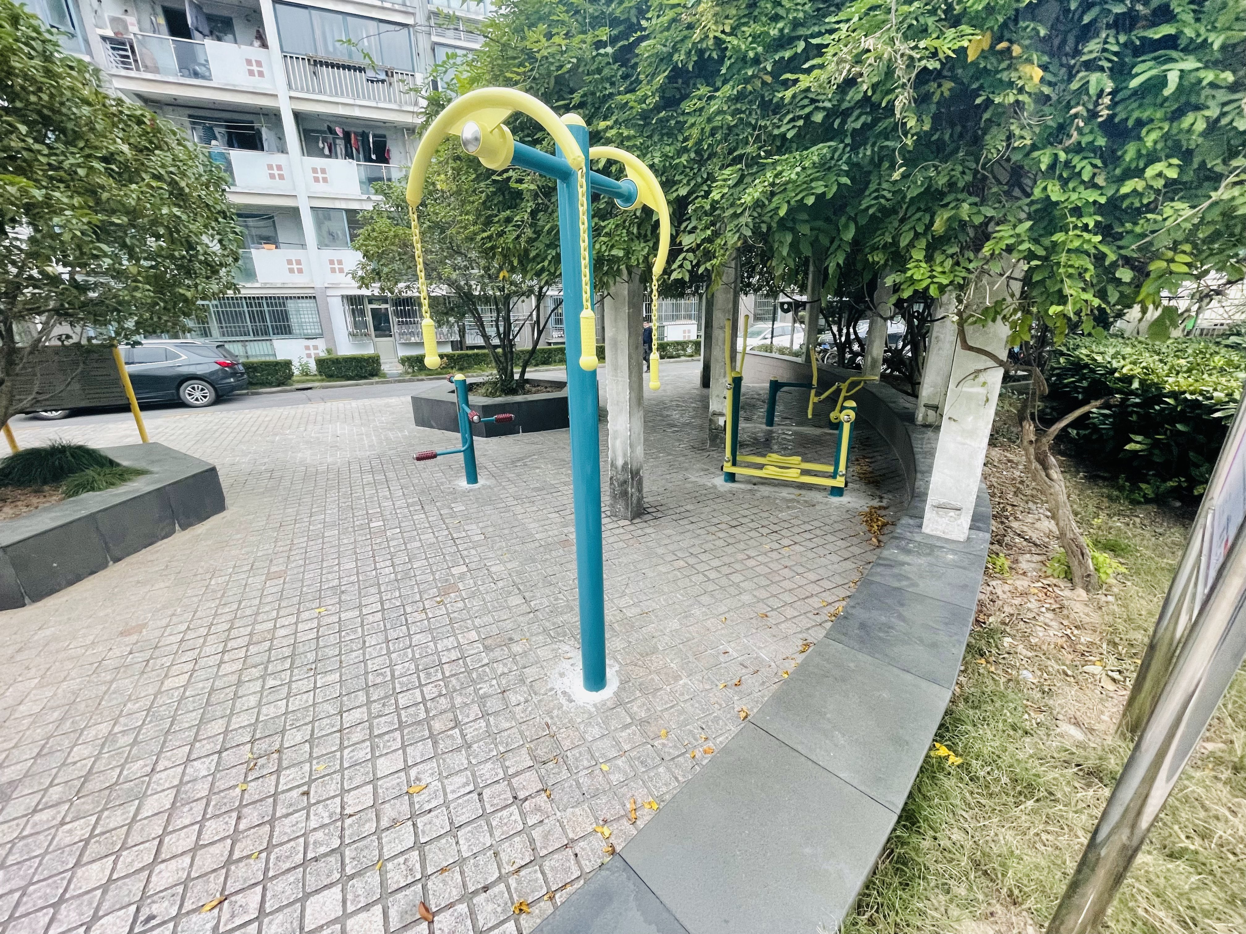 浦東新區(qū)高東鎮(zhèn)高東新村第二居民委員會(huì)健身苑點(diǎn)1