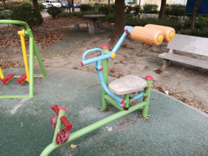 腹背鍛煉器