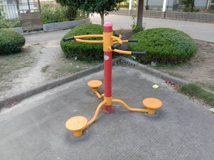 扭腰器