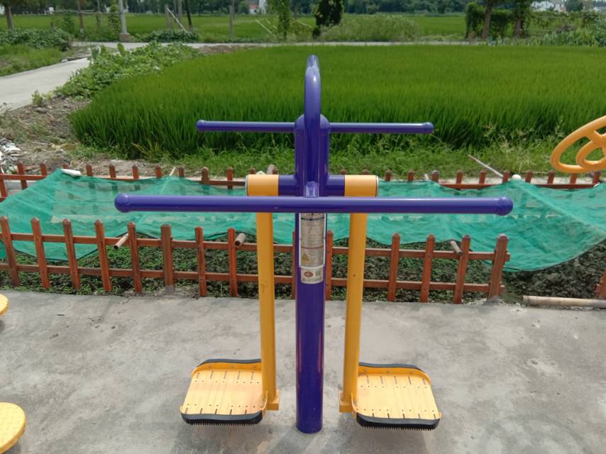 鐘擺器