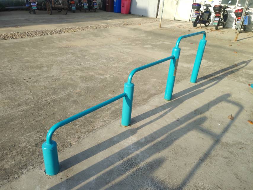 彈震壓腿器