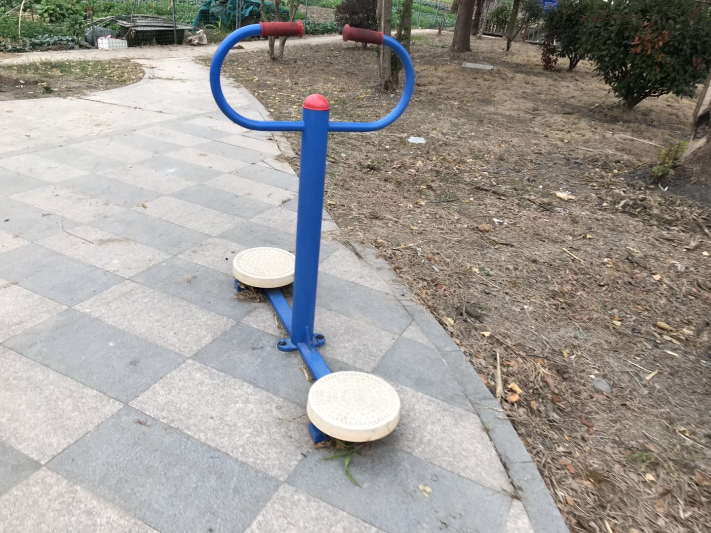 扭腰器