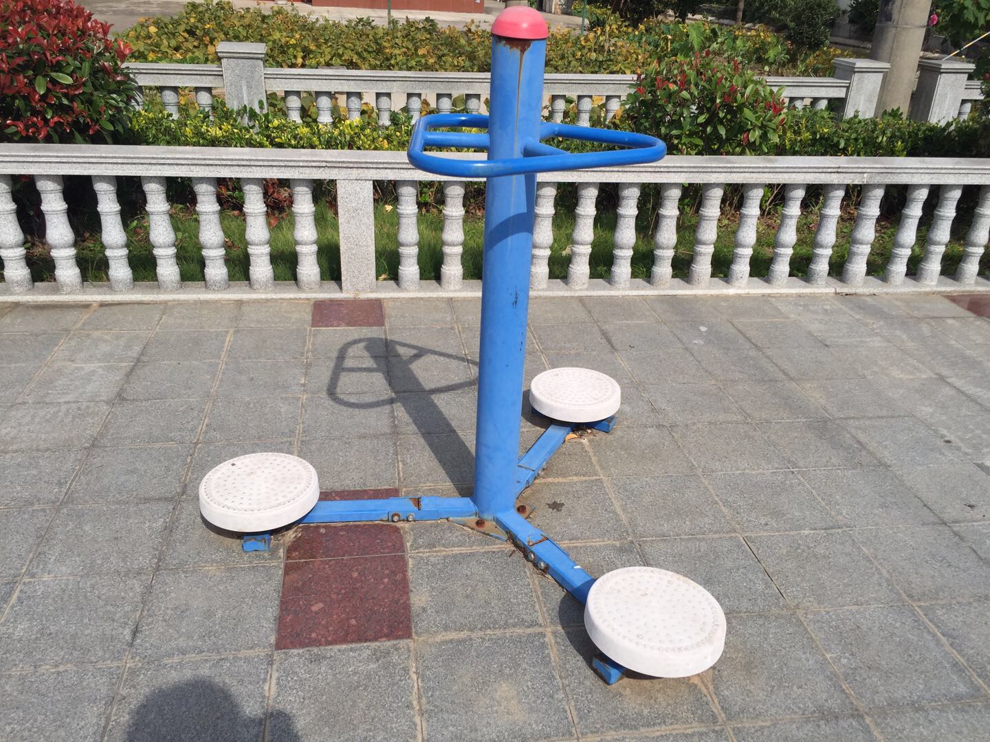 扭腰器