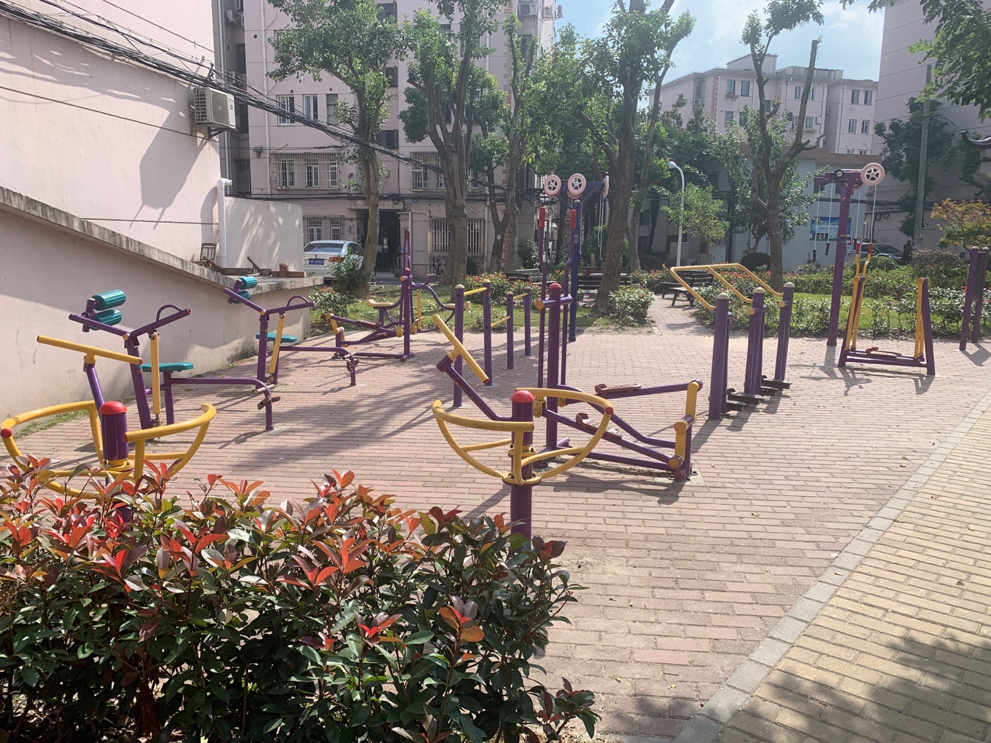 臺兒莊居委市民益智健身苑點