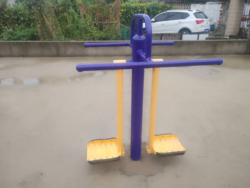 鐘擺器
