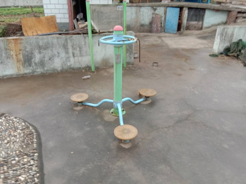 扭腰器