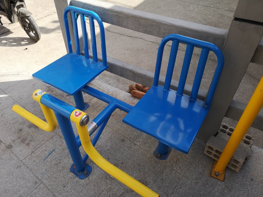 下肢訓練器