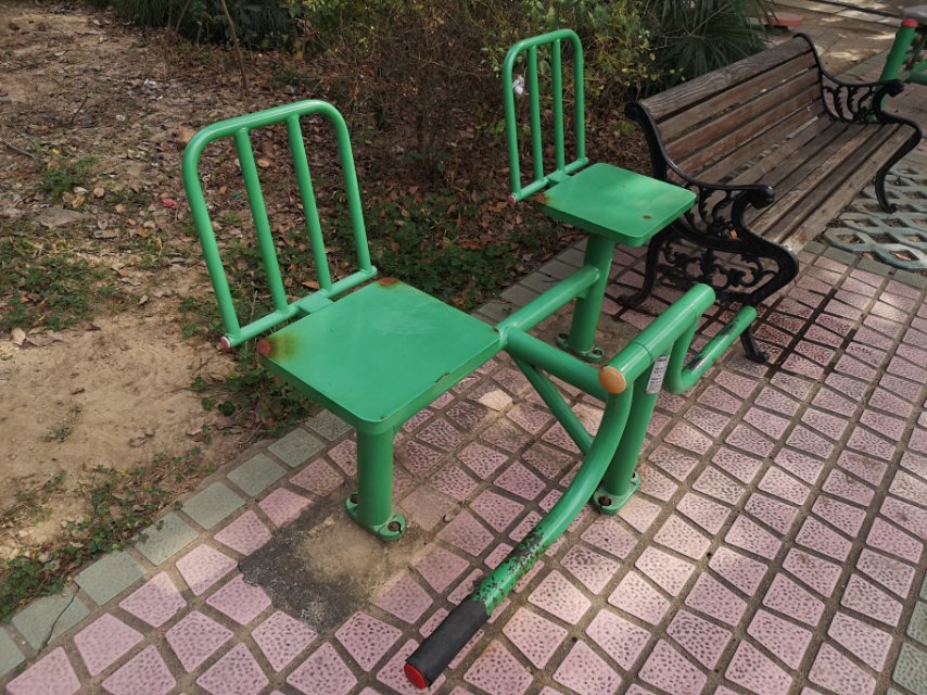 下肢訓練器