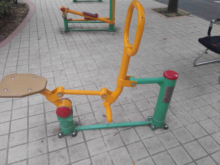 騎馬機(jī)
