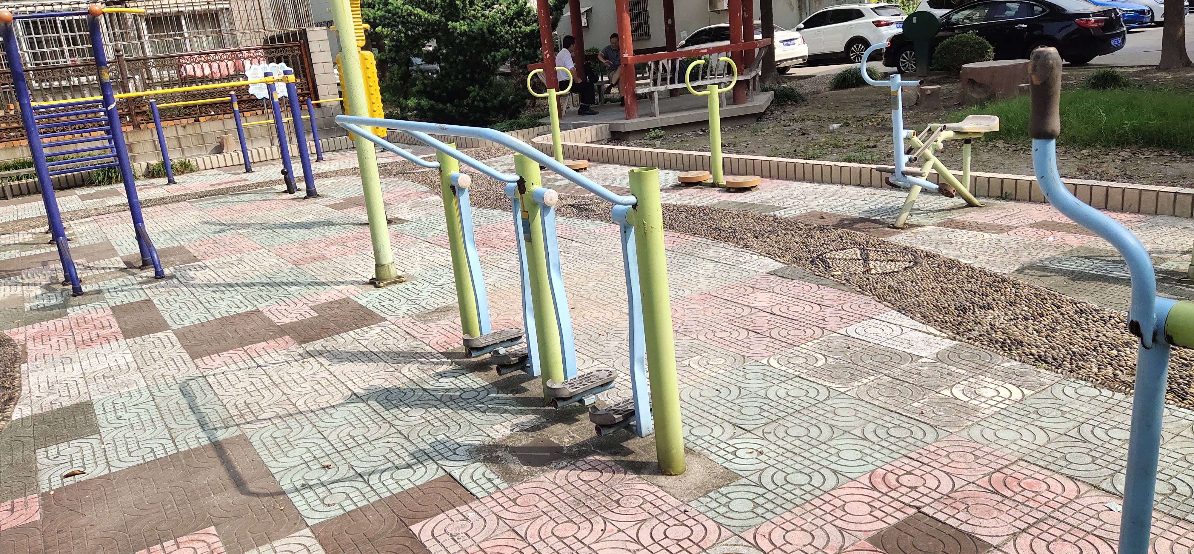 太空漫步器