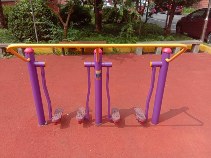 太空漫步器